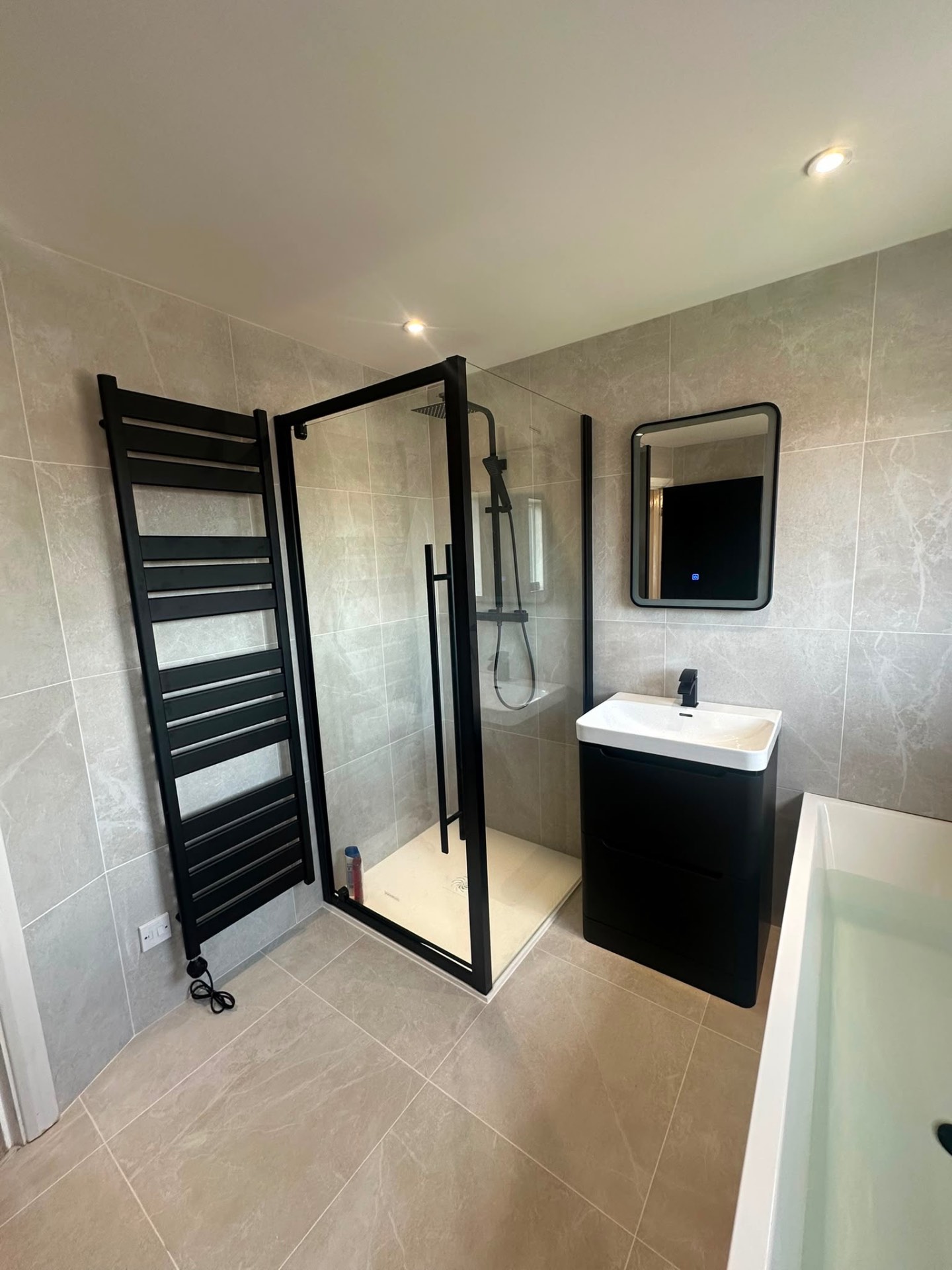 Matt black wet room, en-suite install